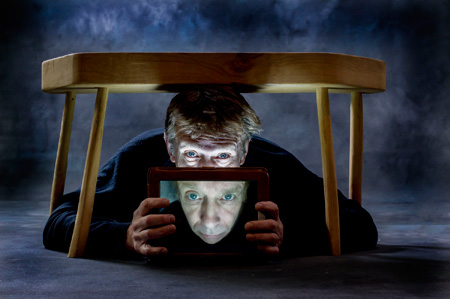 Bill under table with i-pad