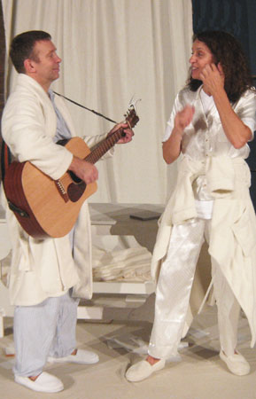 the king and Snow-Rose sing together